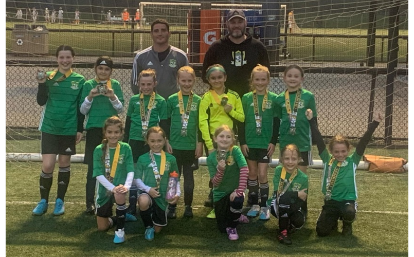 Dragons '13 (GU10) are Champs at FC Delco Spring Invitational